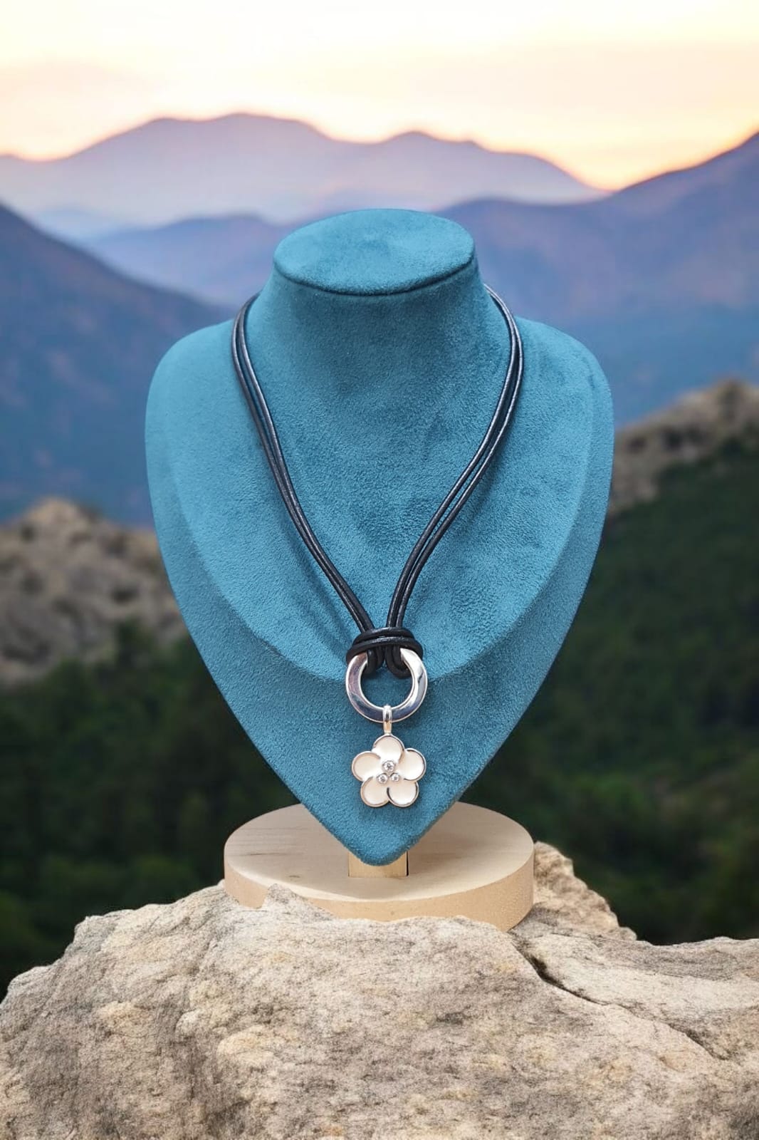 Luna Petal Necklace For Women