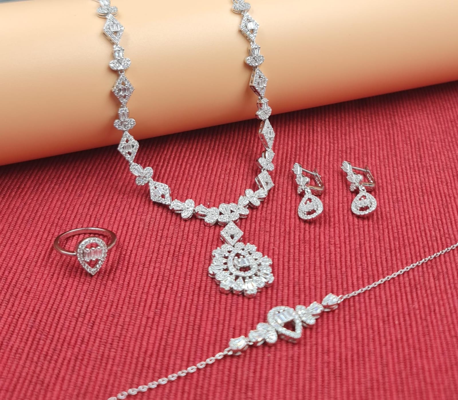 Royale Wedding Set