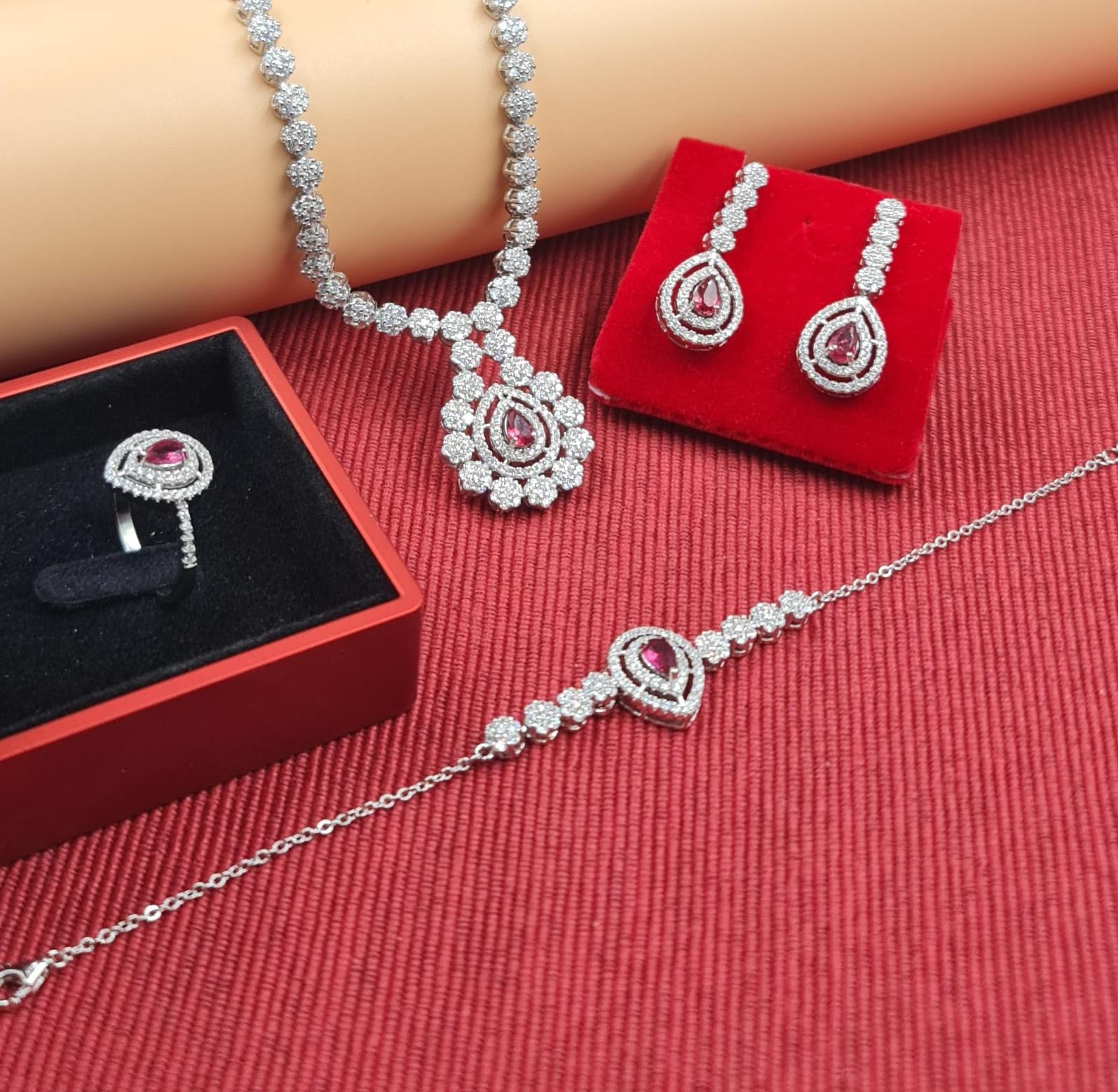 Ruby Royale Wedding Set