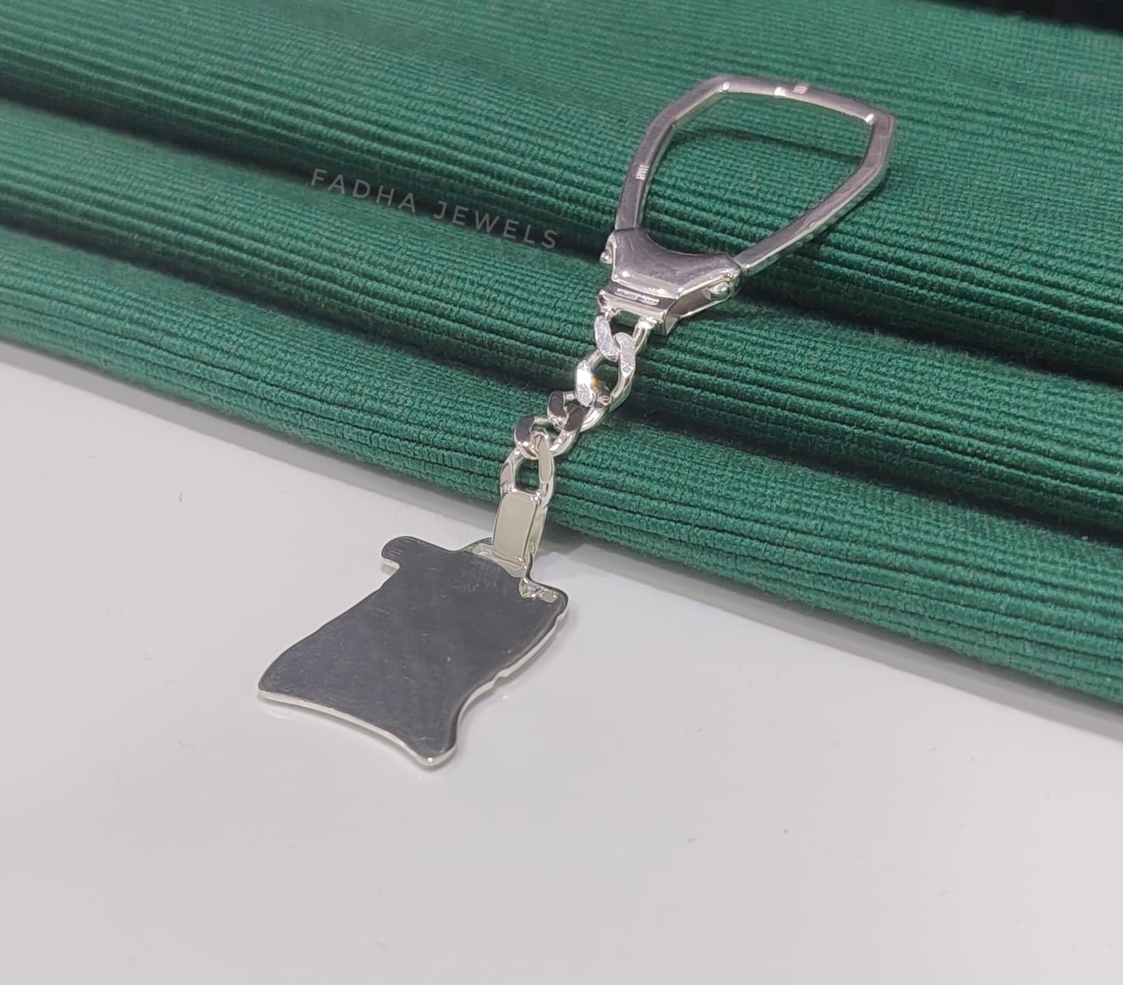 Tagra Silver Key Chain